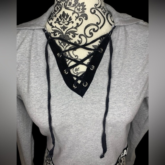 HEADRUSH Women’s Long Sleeve Crop with Front tie- XSmall - Picture 3 of 5